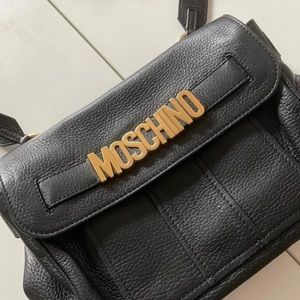 Authentic leather Moschino purse